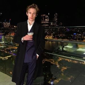 Meet your Posher, Ryan